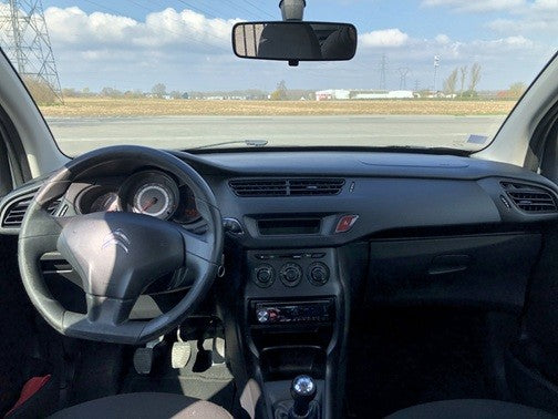 Citroën c3 1.1 essence année 2012 176000 km