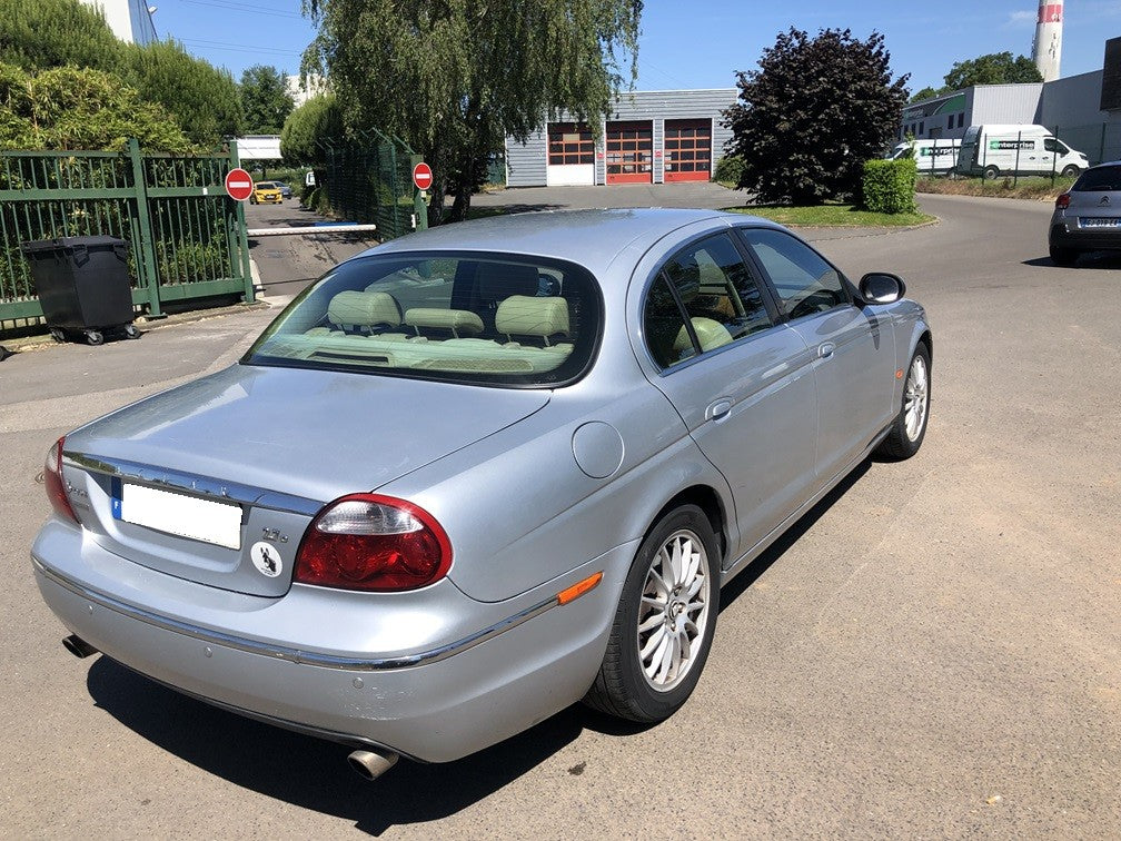 jaguar x type 2.7 v6 diesel année 2008 boite automatique