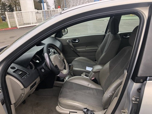 Renault Megane 2 1.9 dci 120 cv année 2003 168000 km