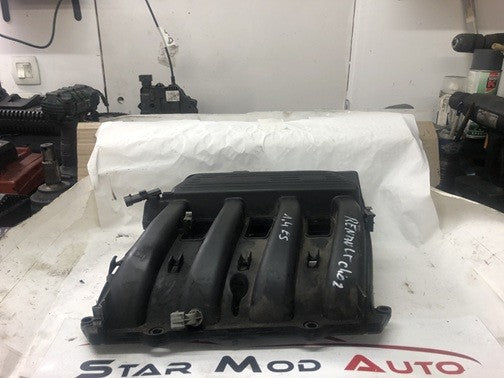 collecteur d admission d air Renault Clio 2 1.4 16v 2004