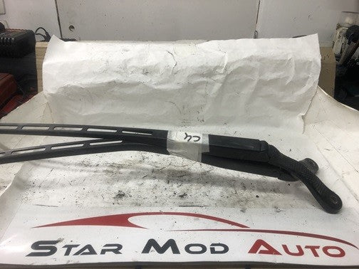 bras d essuie glace avant Citroën c4 berline 1.6 hdi 2006