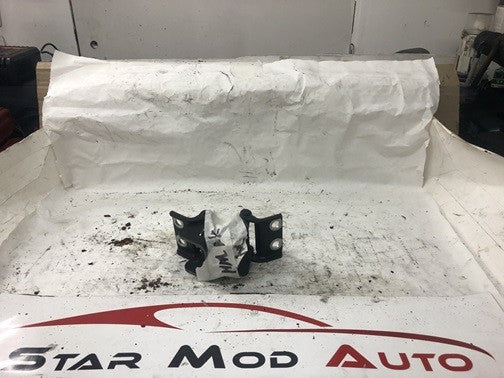 charnière de malle arrière Citroën c4 berline 2006