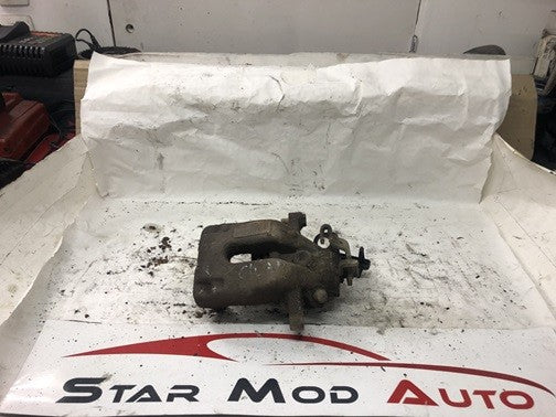 étrier de frein arrière gauche avant droit Citroën c4 berline 1.6 hdi 110 cv