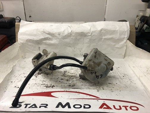 maitre cylindre de frein avec réservoir Citroën c4 berline 1.6 hdi 2006