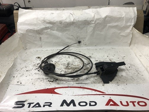 tirette d ouverture de capot Citroën c4 berline 1.6 hdi 2006