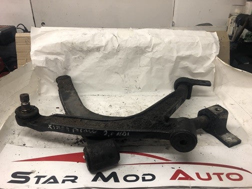 triangle avant Citroën Xsara Picasso 2.0 hdi 90 cv 2005