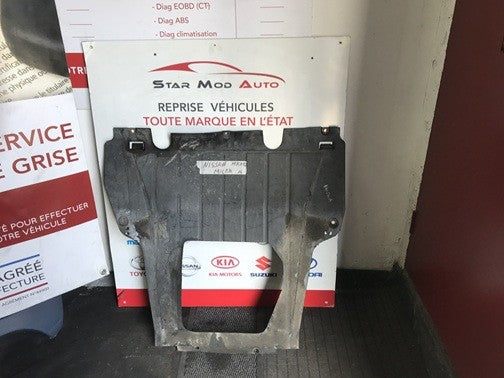 cache sous moteur Nissan Micra mk12 année 2005