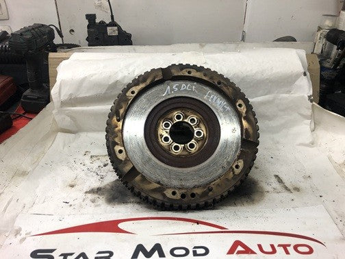 volant moteur Renault Clio 2 1.5 dci 68 cv année 2005