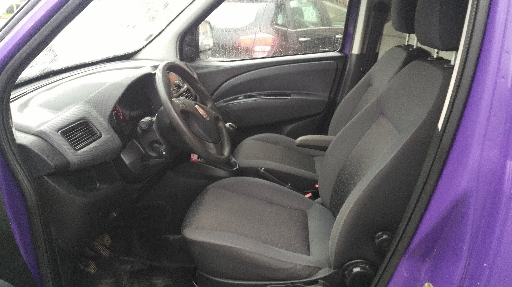 FIAT DOBLO 1,3 JTD Camionnette/Break Multijet 90