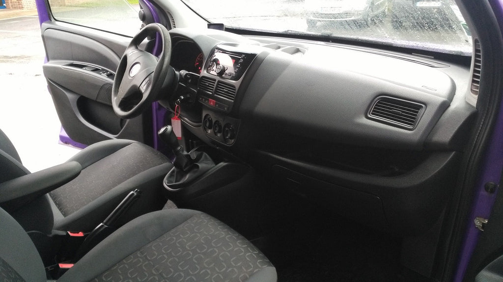 FIAT DOBLO 1,3 JTD Camionnette/Break Multijet 90