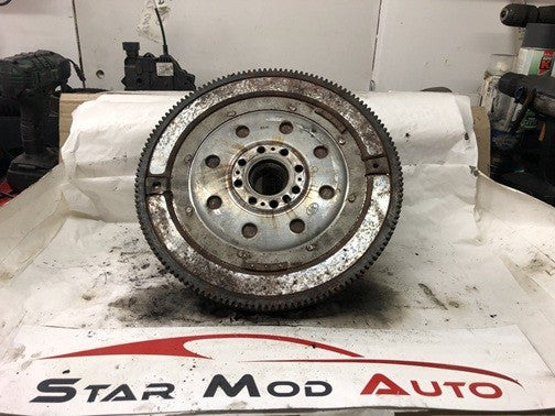 volant moteur Renault 2.0 dci 150 cv d occasion