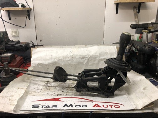 levier de vitesse avec tringlerie Citroën c3 1.4 hdi année 2003