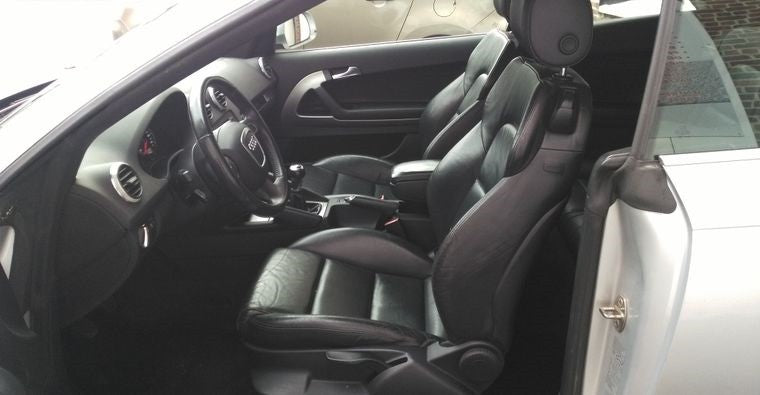 Audi A3 1.6 i 16v 102 ch Cabriolet 2010