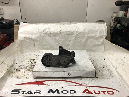 galet tendeur courroie accessoire Citroën c3 1.4 hdi année 2003