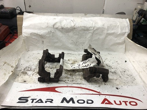 support étrier avant Citroën c3 1.4 hdi 70 cv année 2003