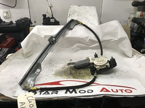 mécanisme avec moteur de lève vitre avant gauche Renault Clio 2 phase 1