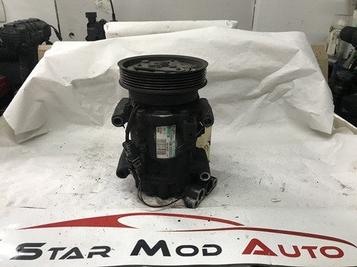 compresseur de clim Renault Clio 3 1.5 dci sanden réf 8200365787-A