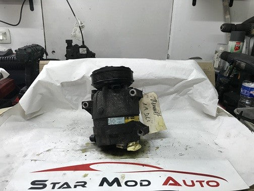 compresseur de clim Renault réf 8200021877