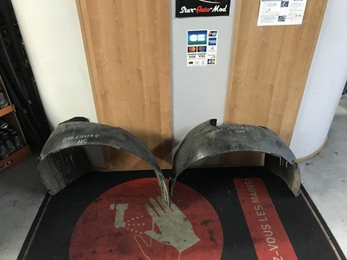 par boue avg avd Peugeot 206 1.4 hdi année 2005