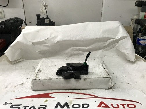 serrure de malle arrière Citroën c4 Picasso phase 2