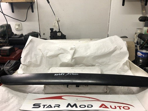 baguette de malle arrière Citroën Xsara Picasso année 2005