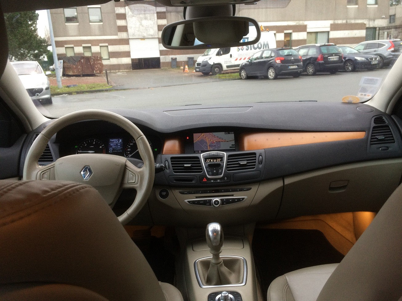 Renault Laguna 3 2.0 DCI 150 ch Pack Initial