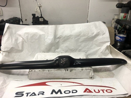 baguette de malle arrière Peugeot 206 phase 2