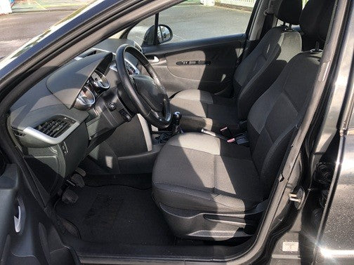 Peugeot 207 1.6 e hdi 92 cv année 2011 215000 km