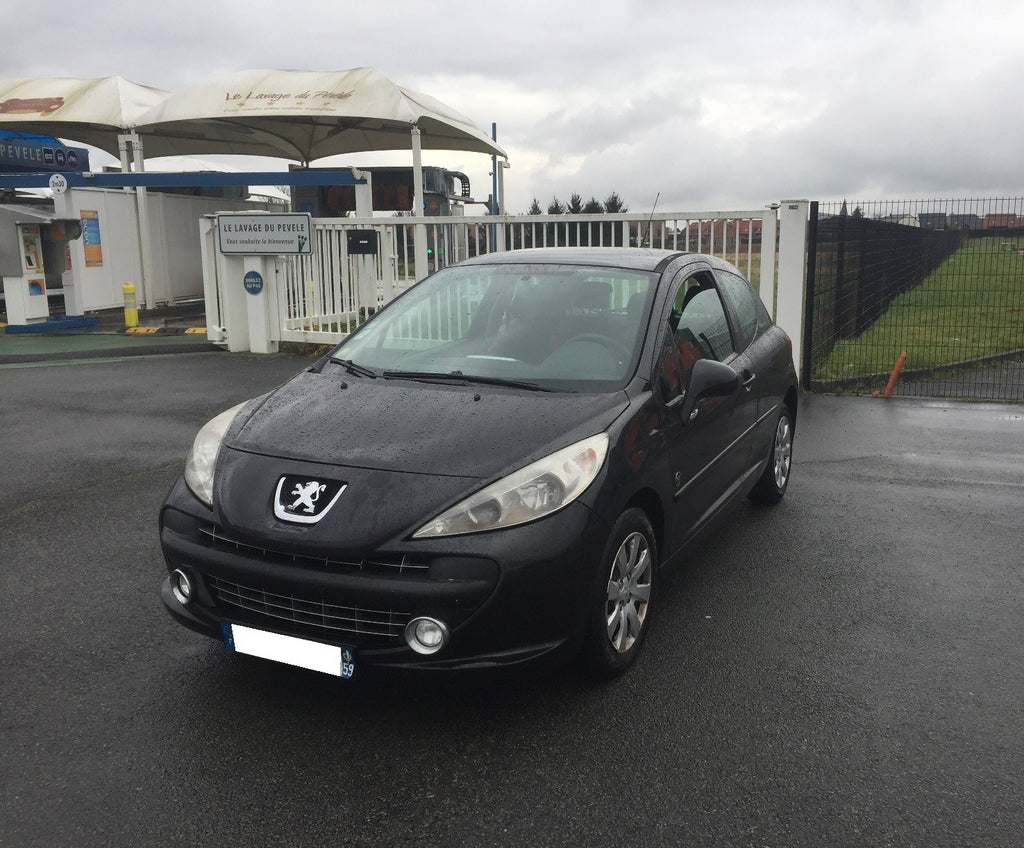 Peugeot 207 1.4 essence année 2009