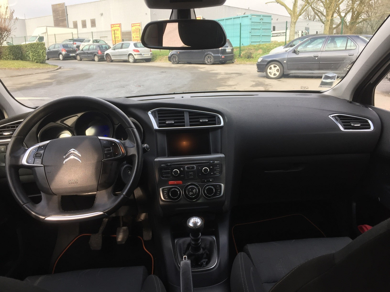 Citroën c4 phase 2 1.6 hdi 92 cv année 2012