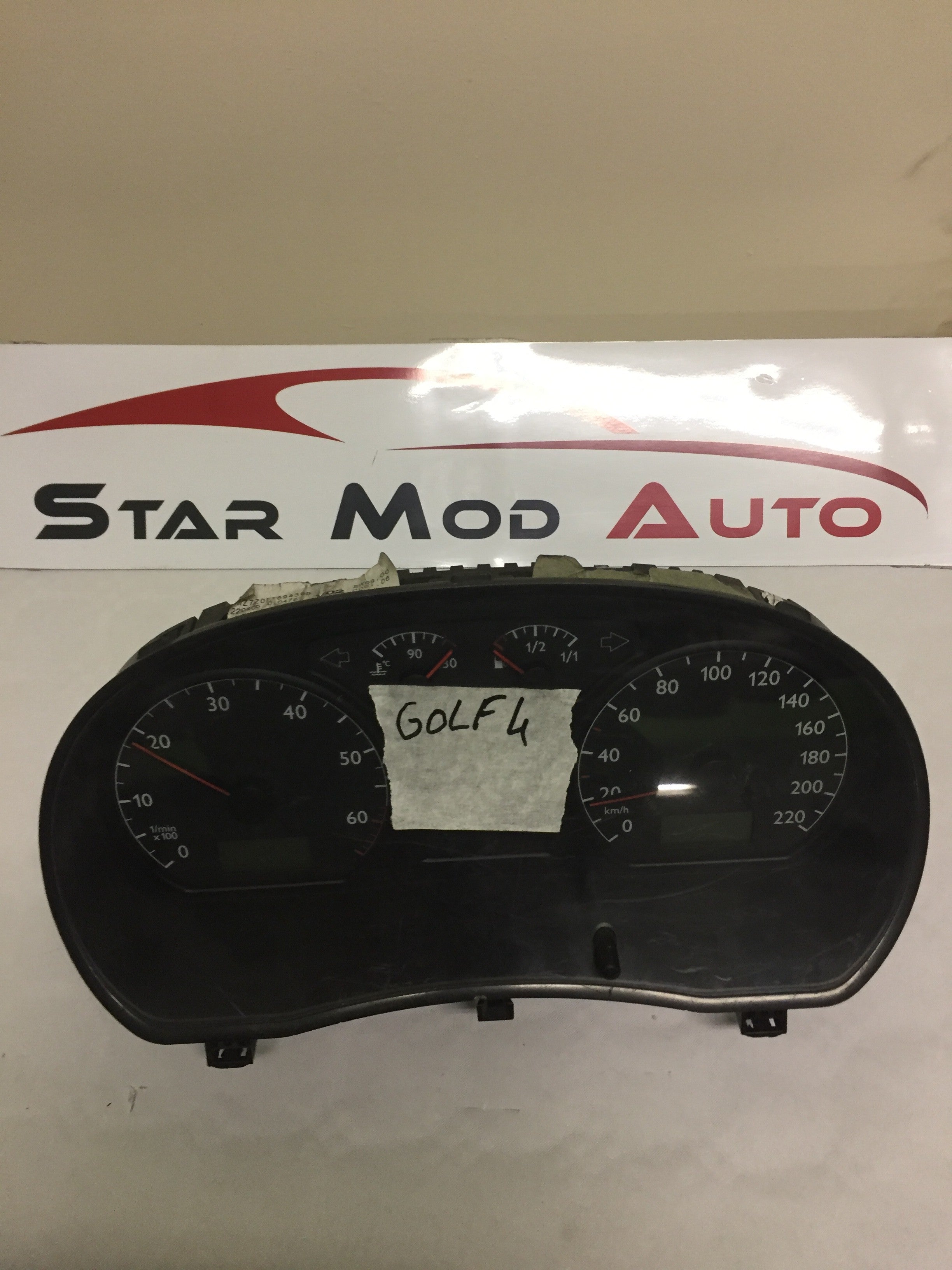 compteur Volkswagen golf 4 1.9 tdi 2004