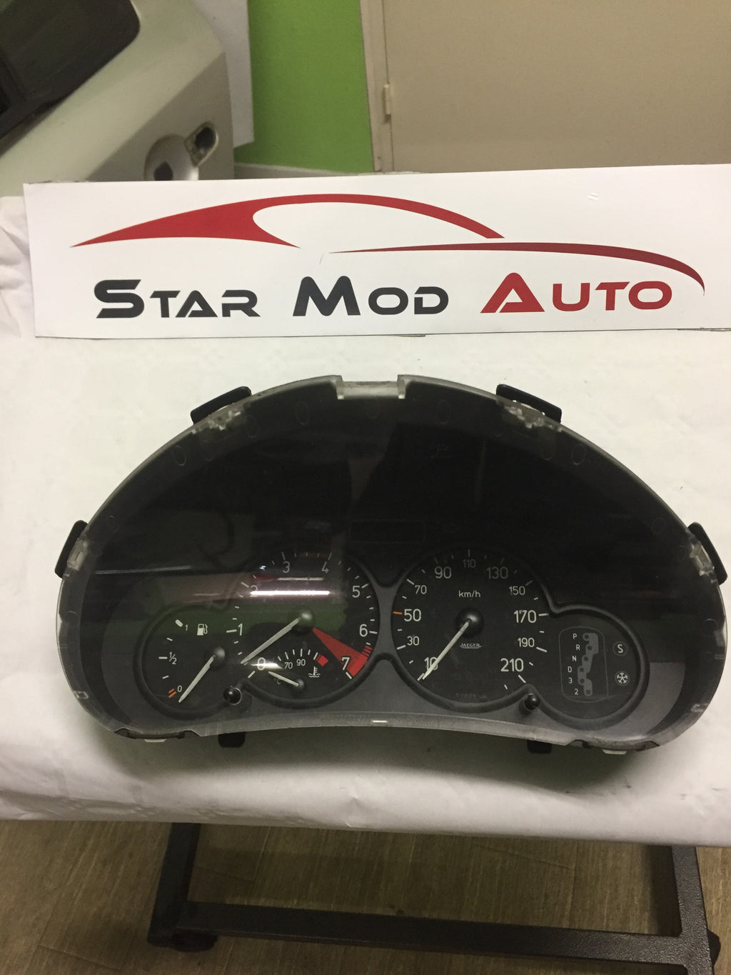 compteur Peugeot 206 1.4 essence boite auto