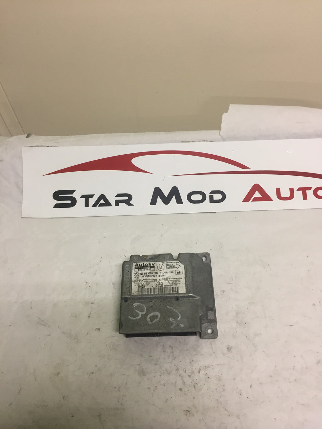 calculateur airbag Peugeot 307 année 2007 de marque autoliv réf 9636894080