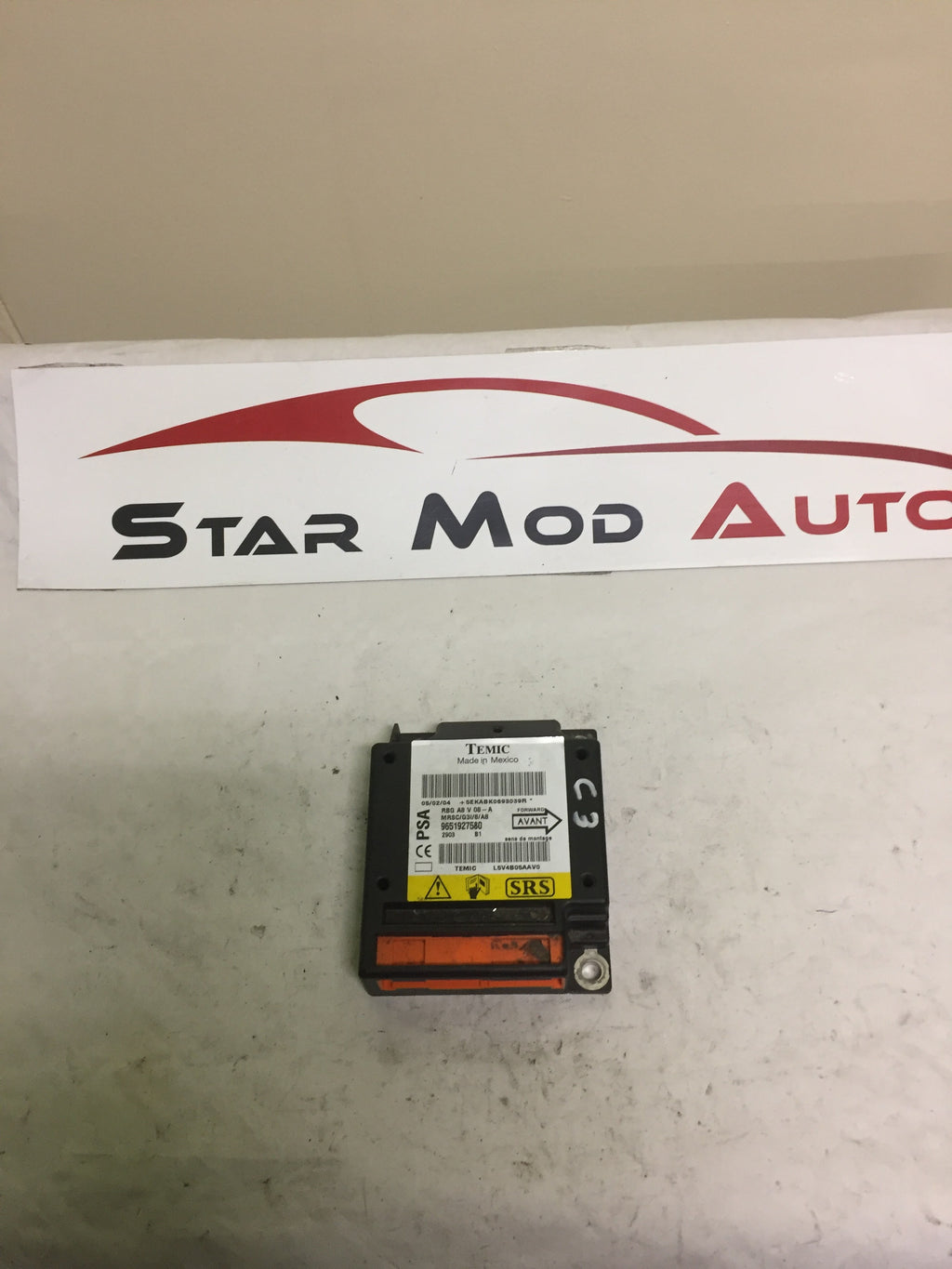 calculateur air bag Citroën c3 année 2007 de marque temic référence 9651927580