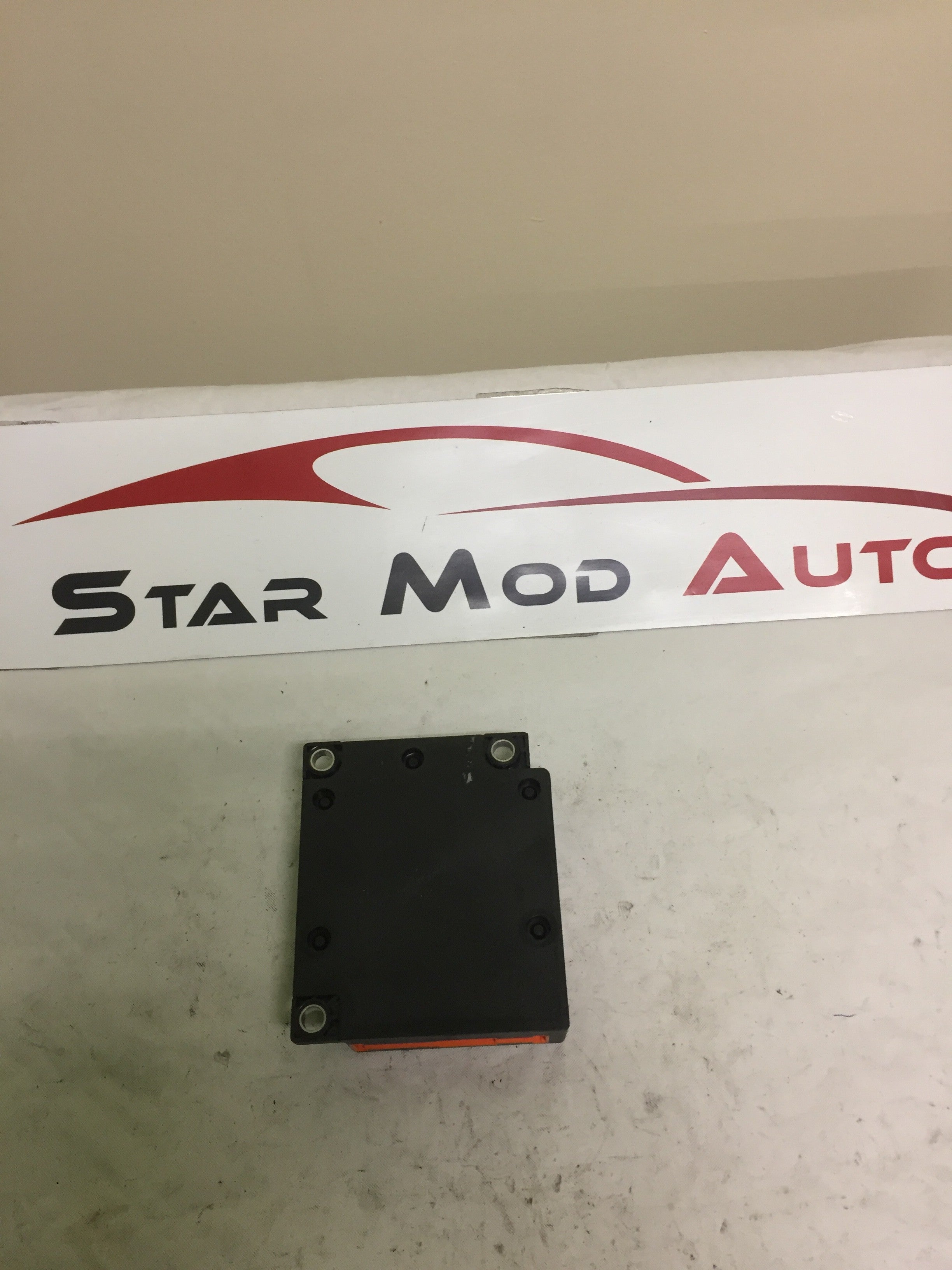 calculateur air bag Citroën c3 année 2007 de marque temic référence 9651927580