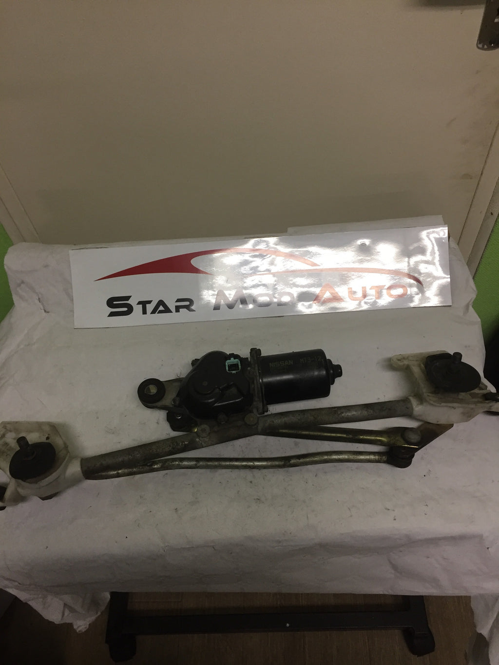 MOTEUR ESSUIE GLACE AVANT NISSAN MICRA MK12