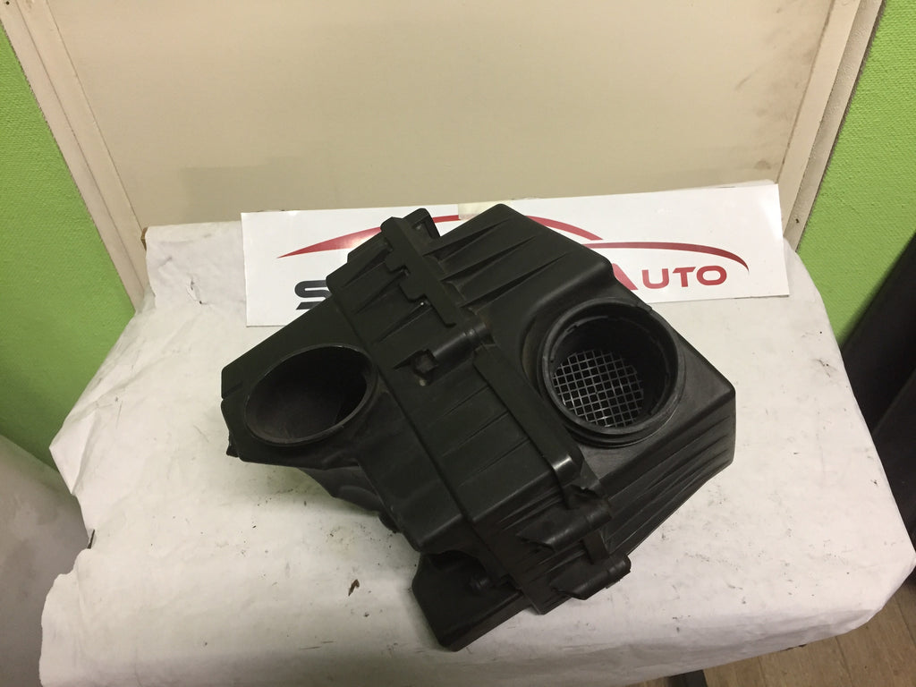 BOITIER FILTRE A AIR OPEL CORSA 1.4 ESSENCE 2005