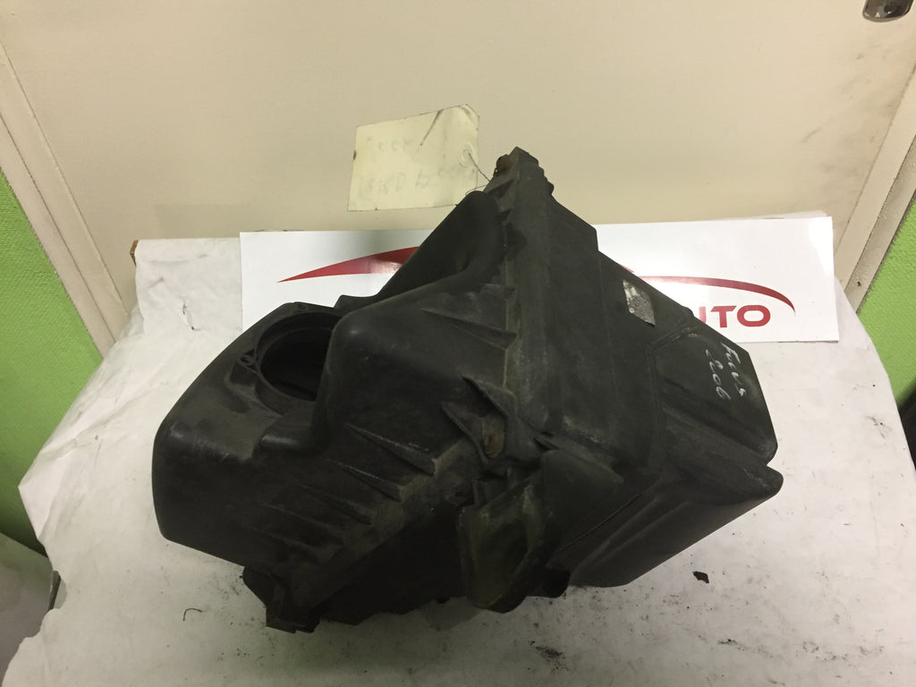 BOITIER FILTRE A AIR VOLKSWAGEN TOURAN 19 TDI