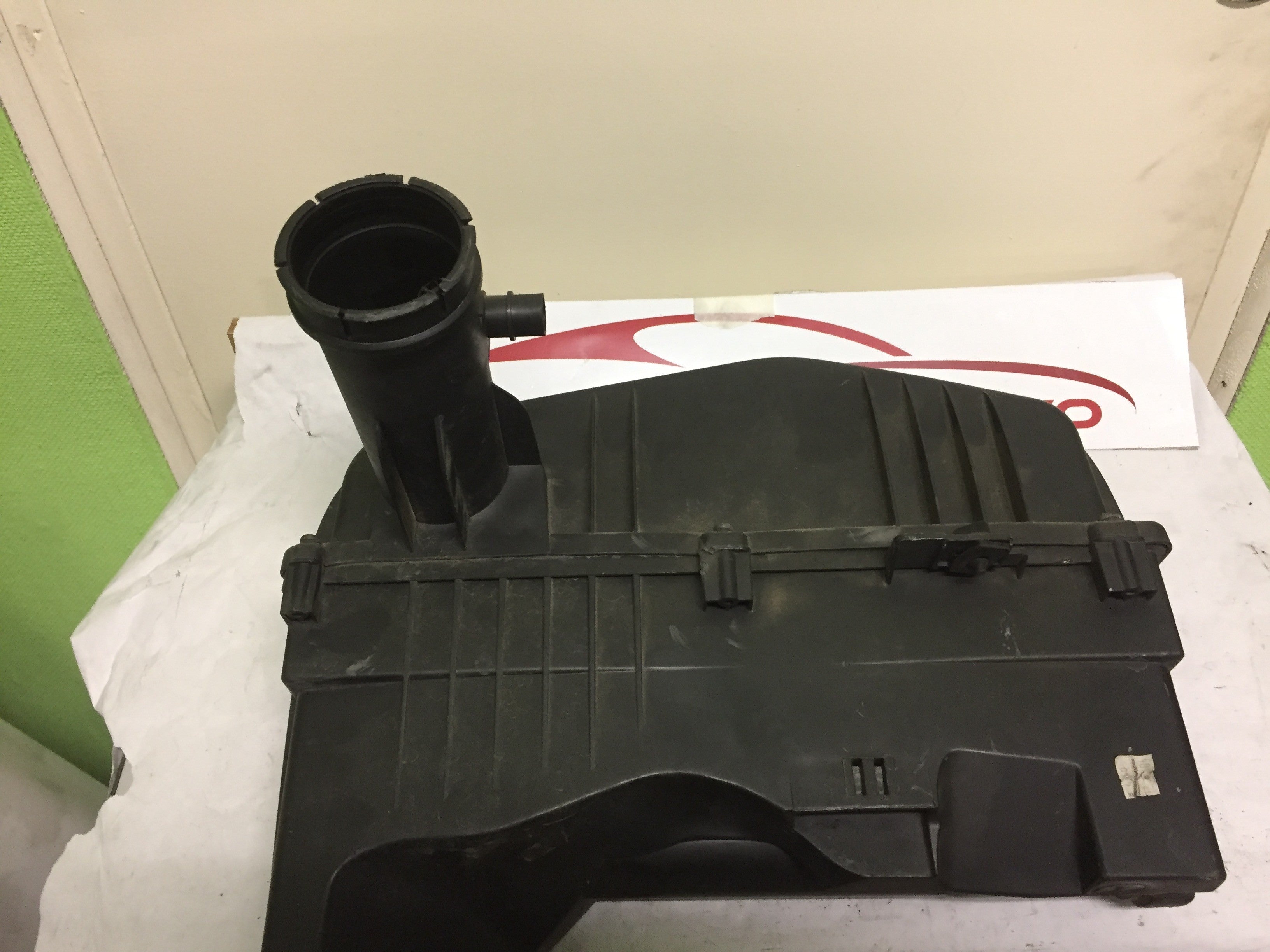 BOITIER FILTRE A AIR DACIA SANDERO 1.6 ESSENCE