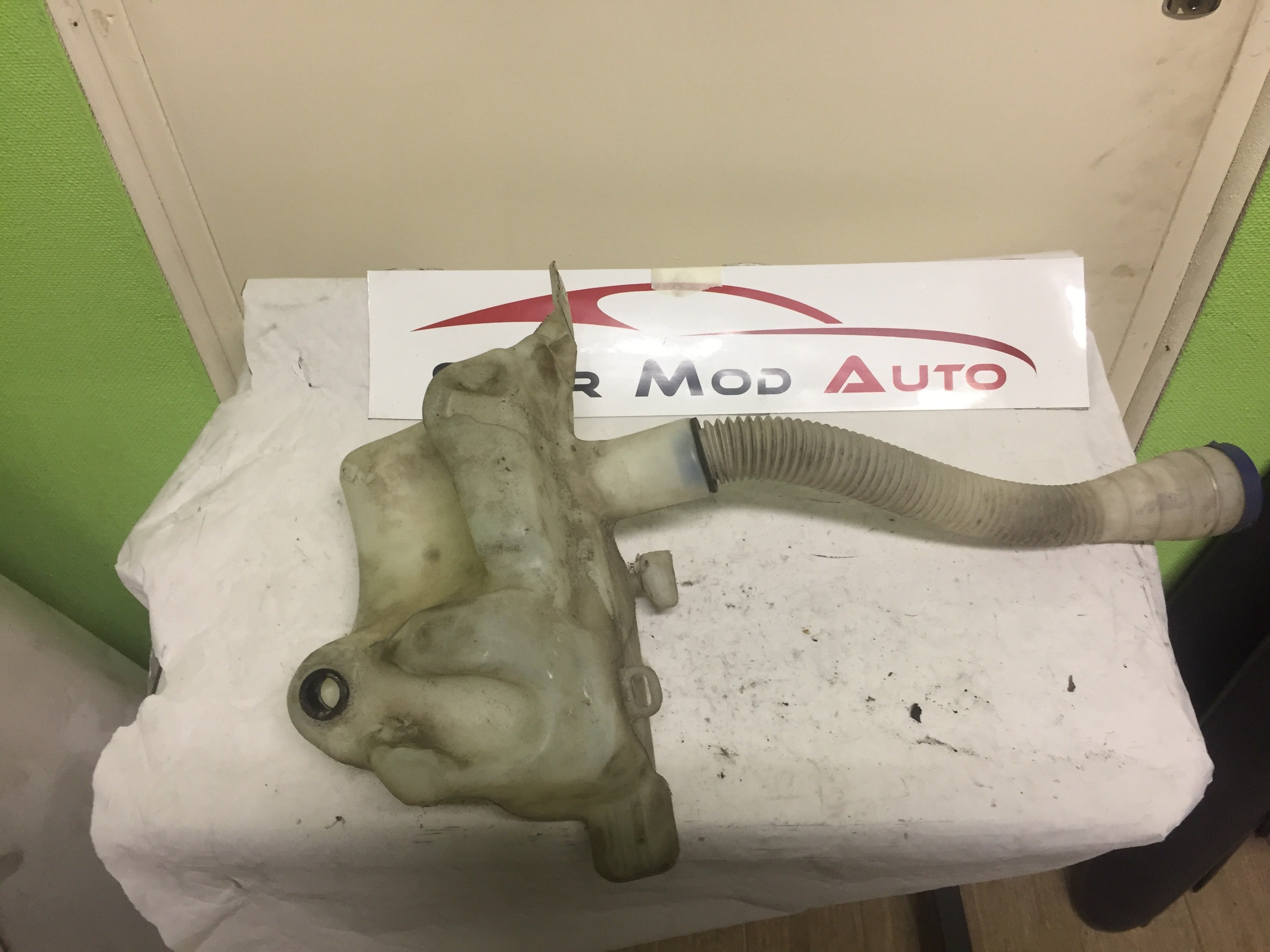 RESEVOIR DE LAVE GLACE PEUGEOT 307 2006