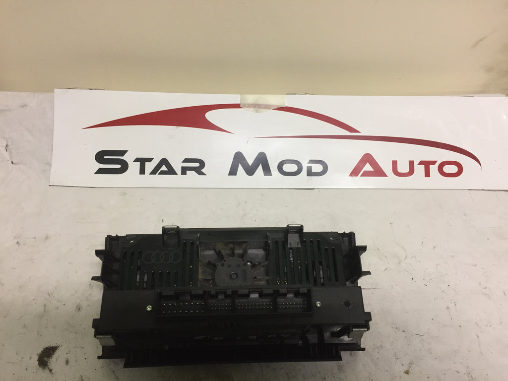 COMMANDE DE CLIM AUDI A3 8P 2009