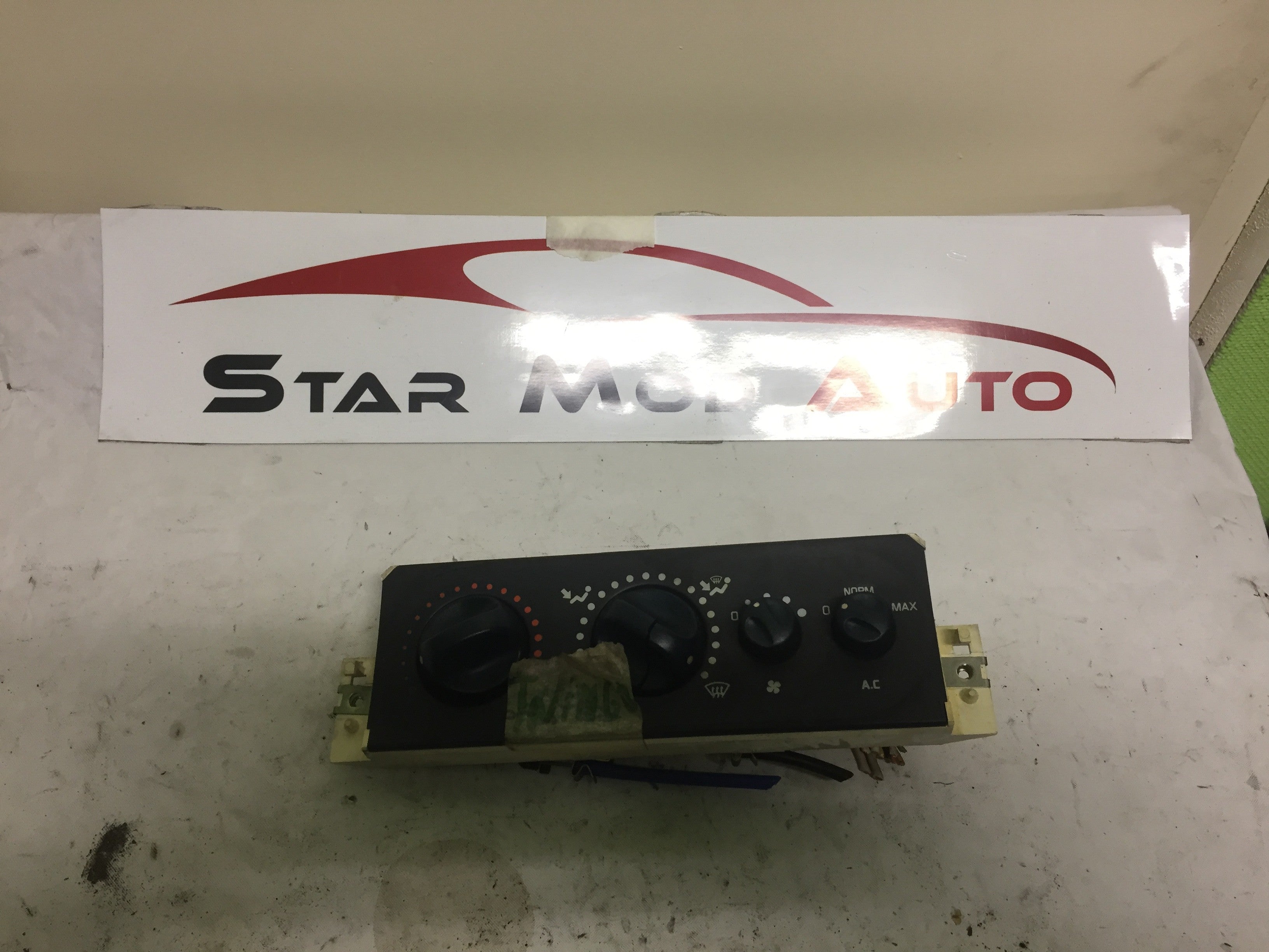 COMMANDE DE CLIM RENAULT TWINGO 1 99