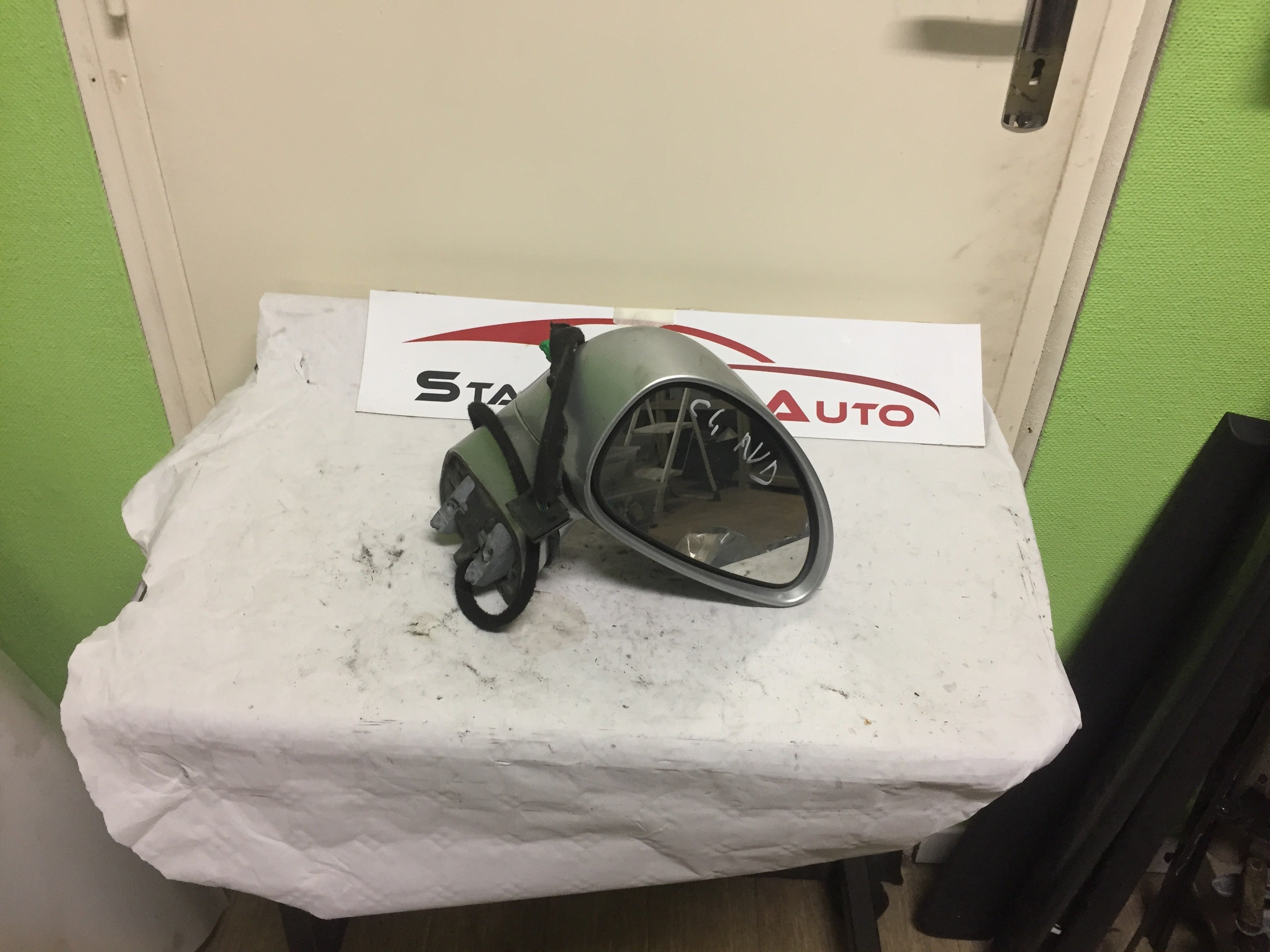 rétroviseur Citroën c4 Anne 2006 avant droit