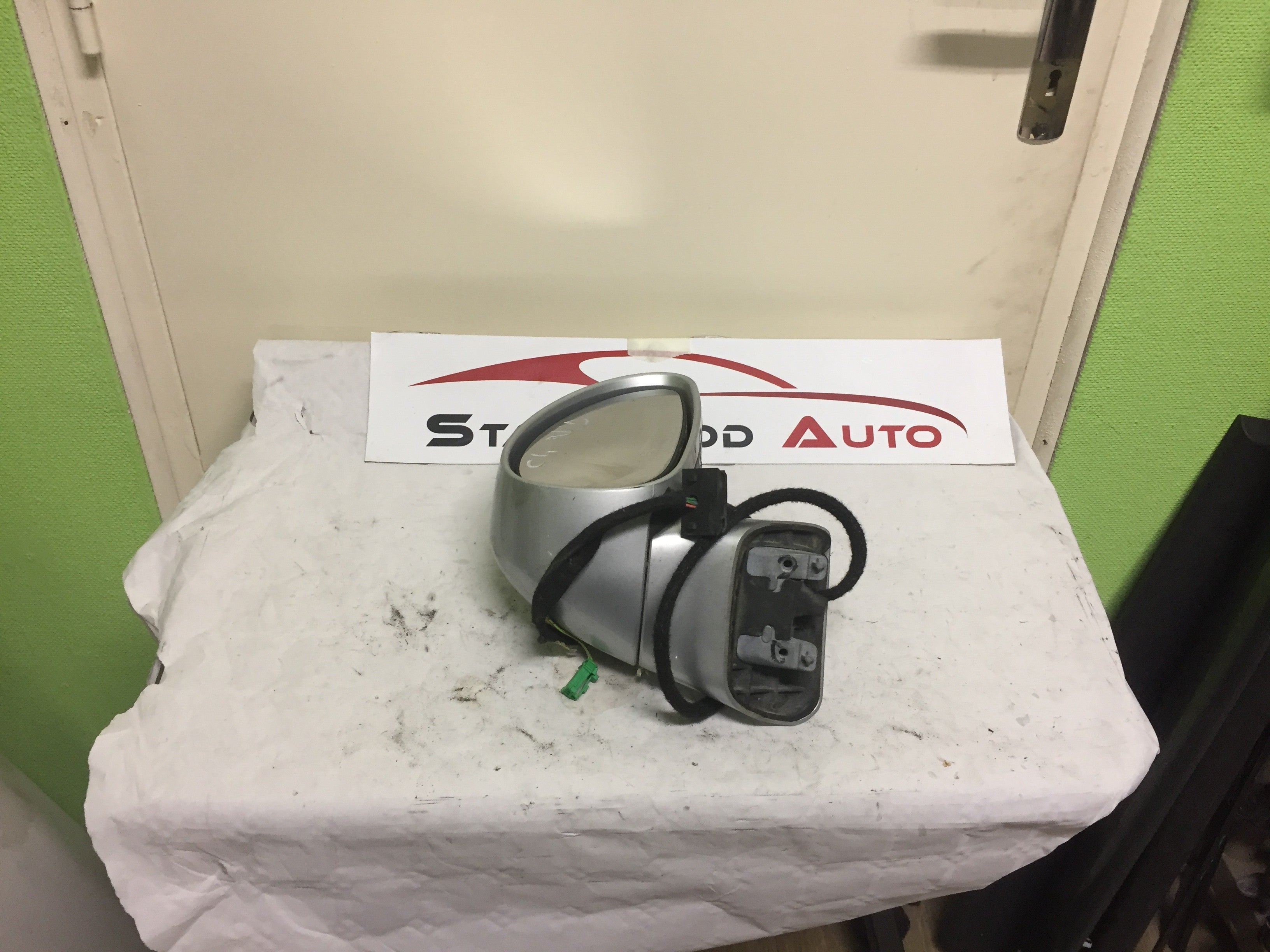 rétroviseur Citroën c4 Anne 2006 avant droit