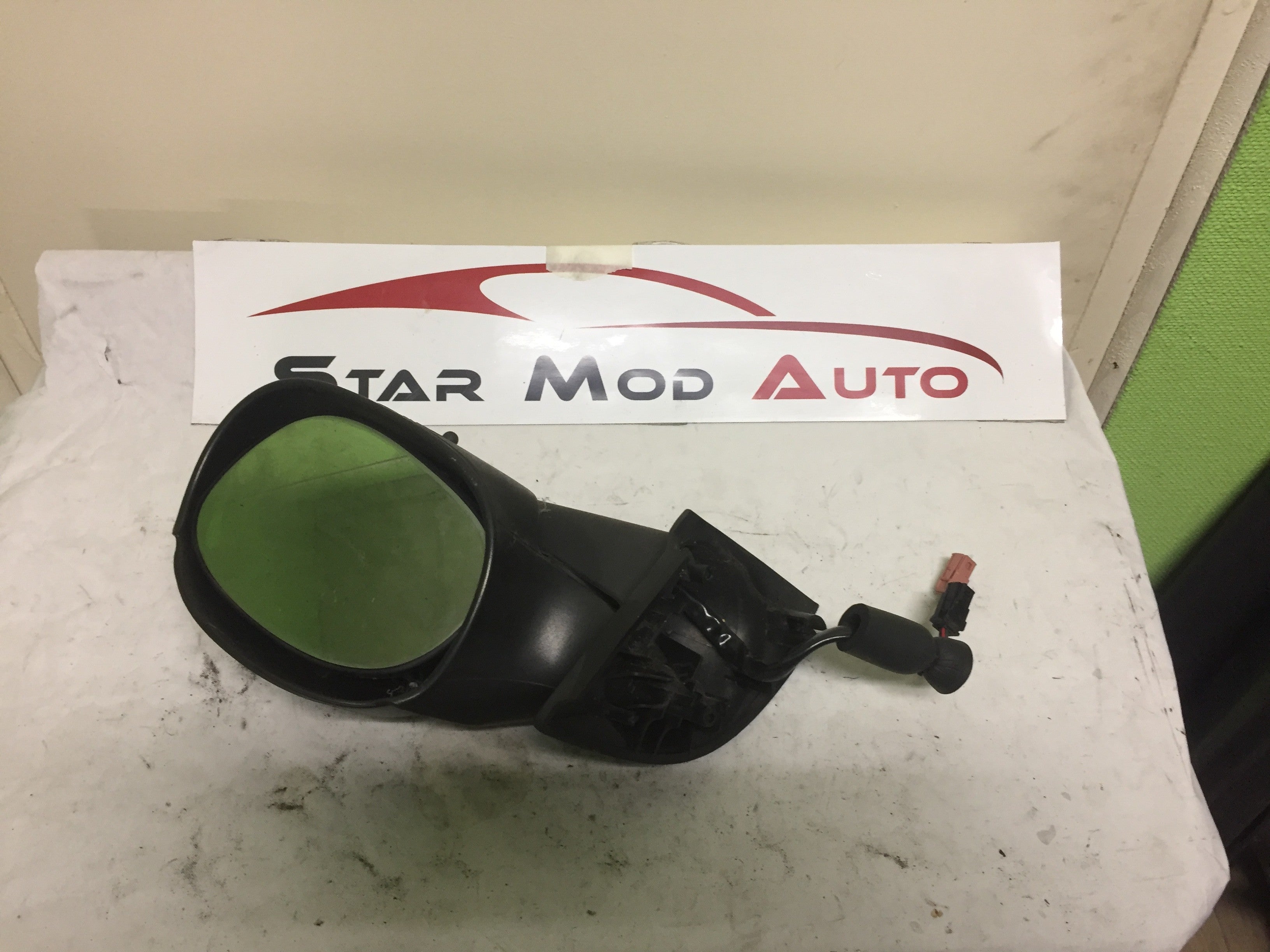 rétroviseur Citroën c3 avant droit 2005