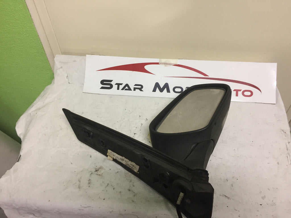 rétroviseur Ford c max année 2006 électrique