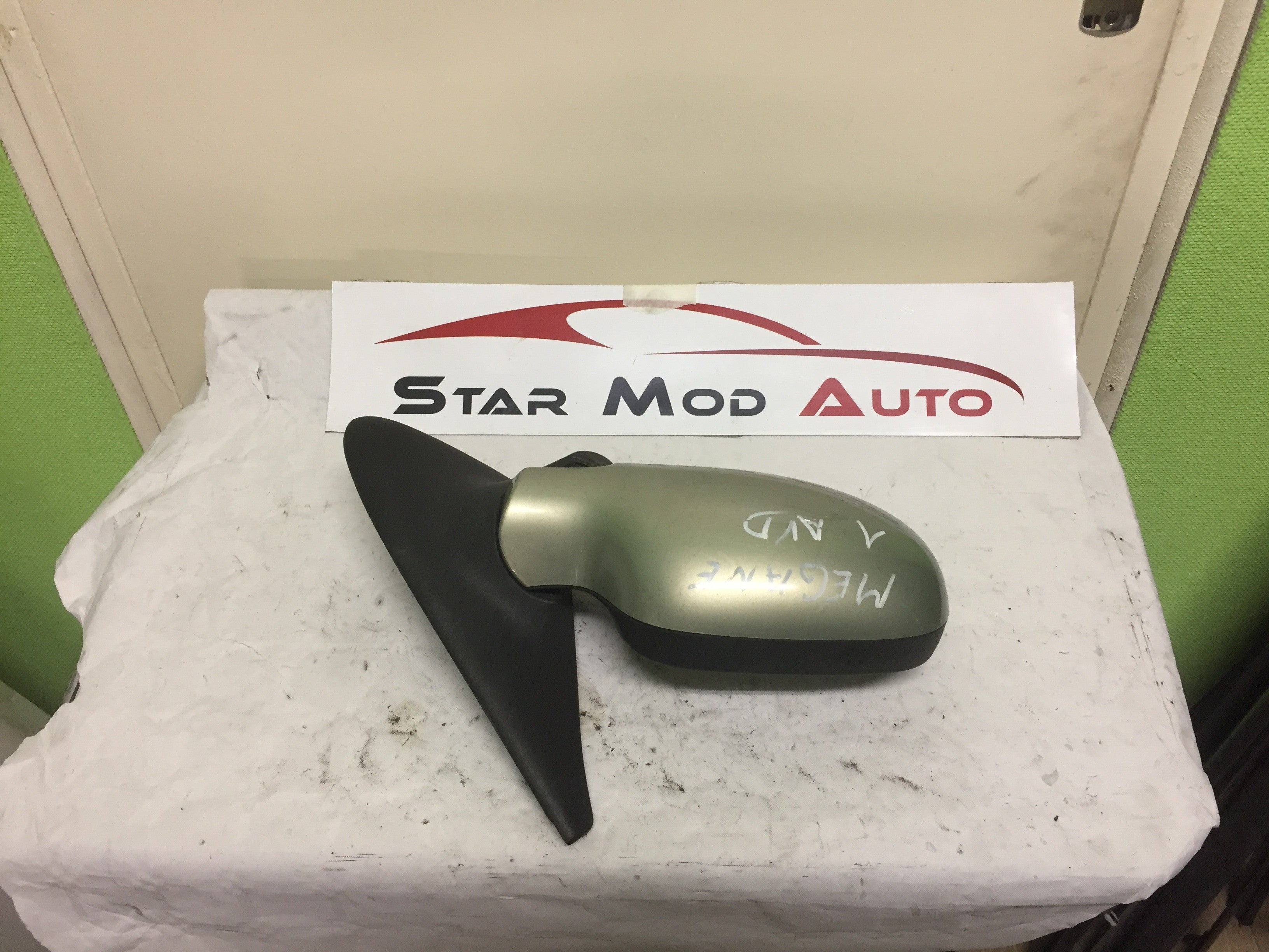 rétroviseur Renault Megane 1 année 1999 électrique