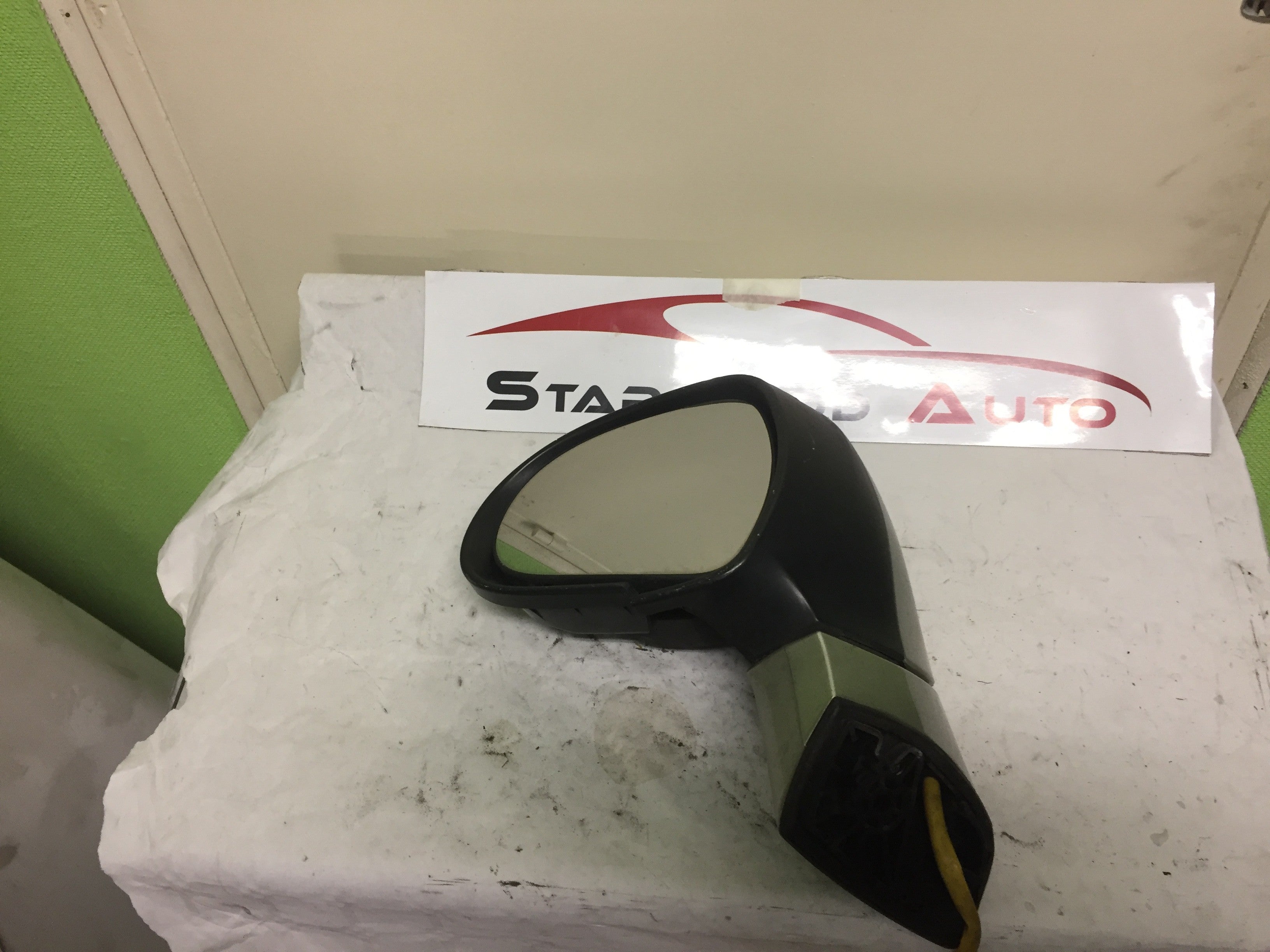 Peugeot 308 année 2008 électrique