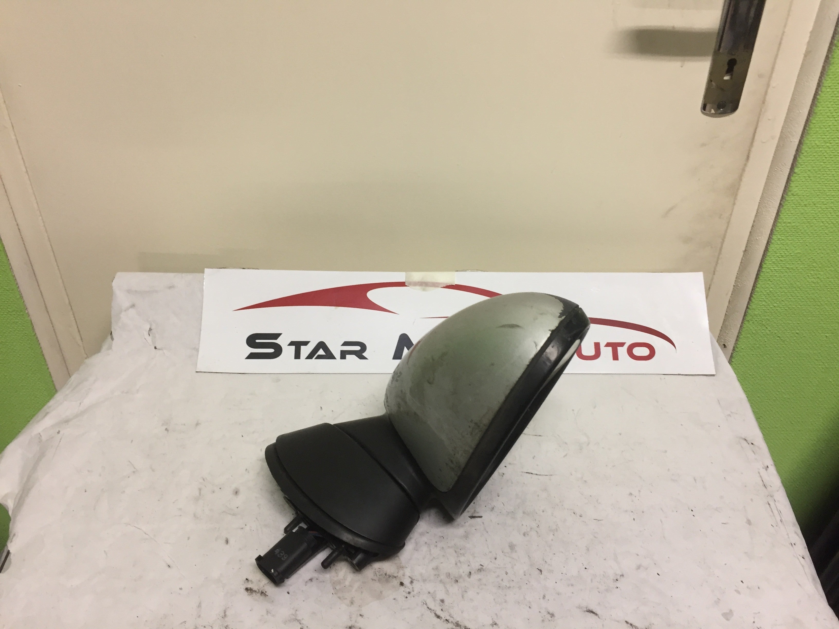 lunette mini coupe année 2005 avant gauche électrique