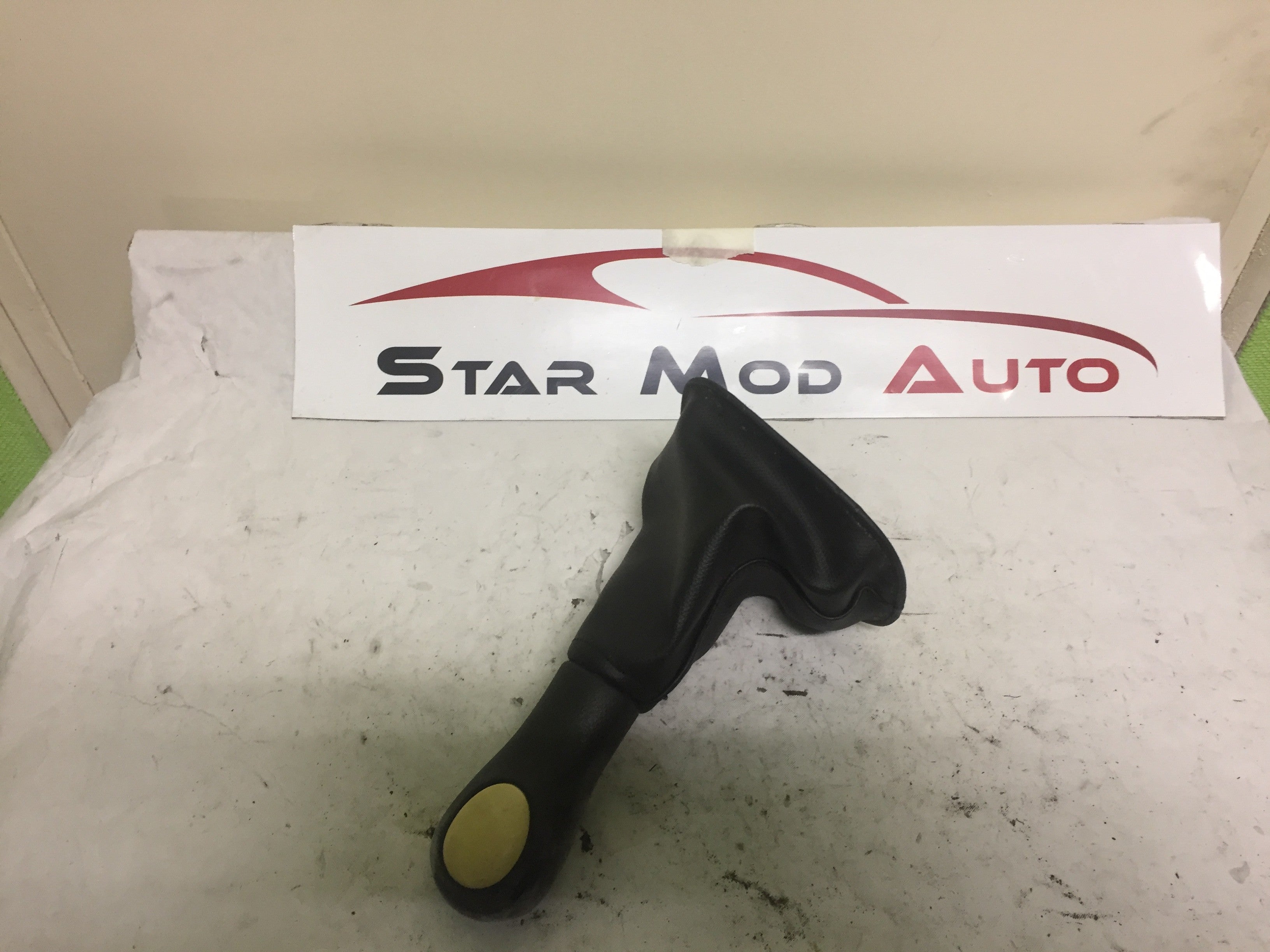 pommeau de vitesse nisan Micra mk12 2005